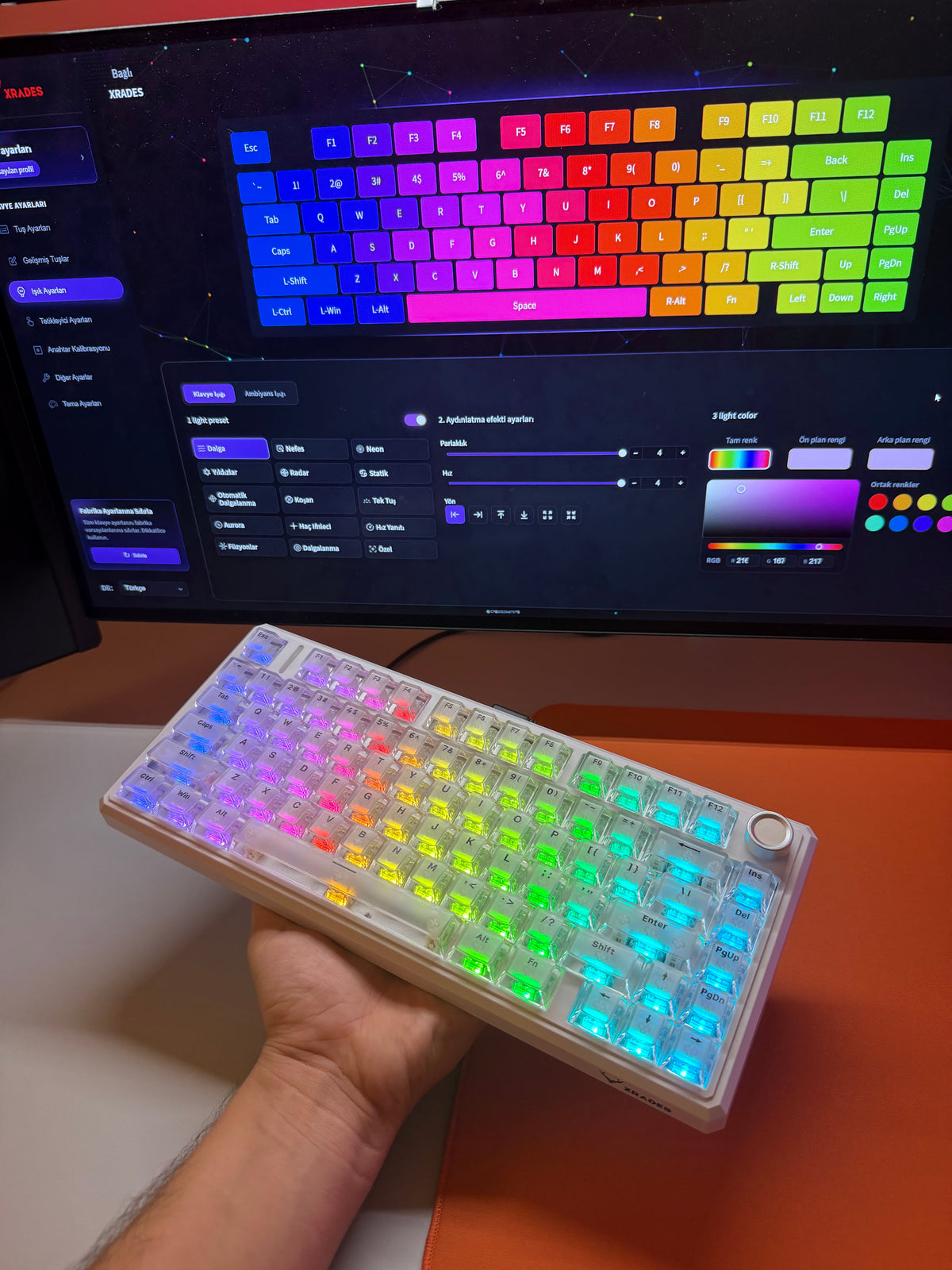 Xrades XR75 V2 Ultra Mat Transparan White ( Manyetik Switch 8k Hz ) Klavye