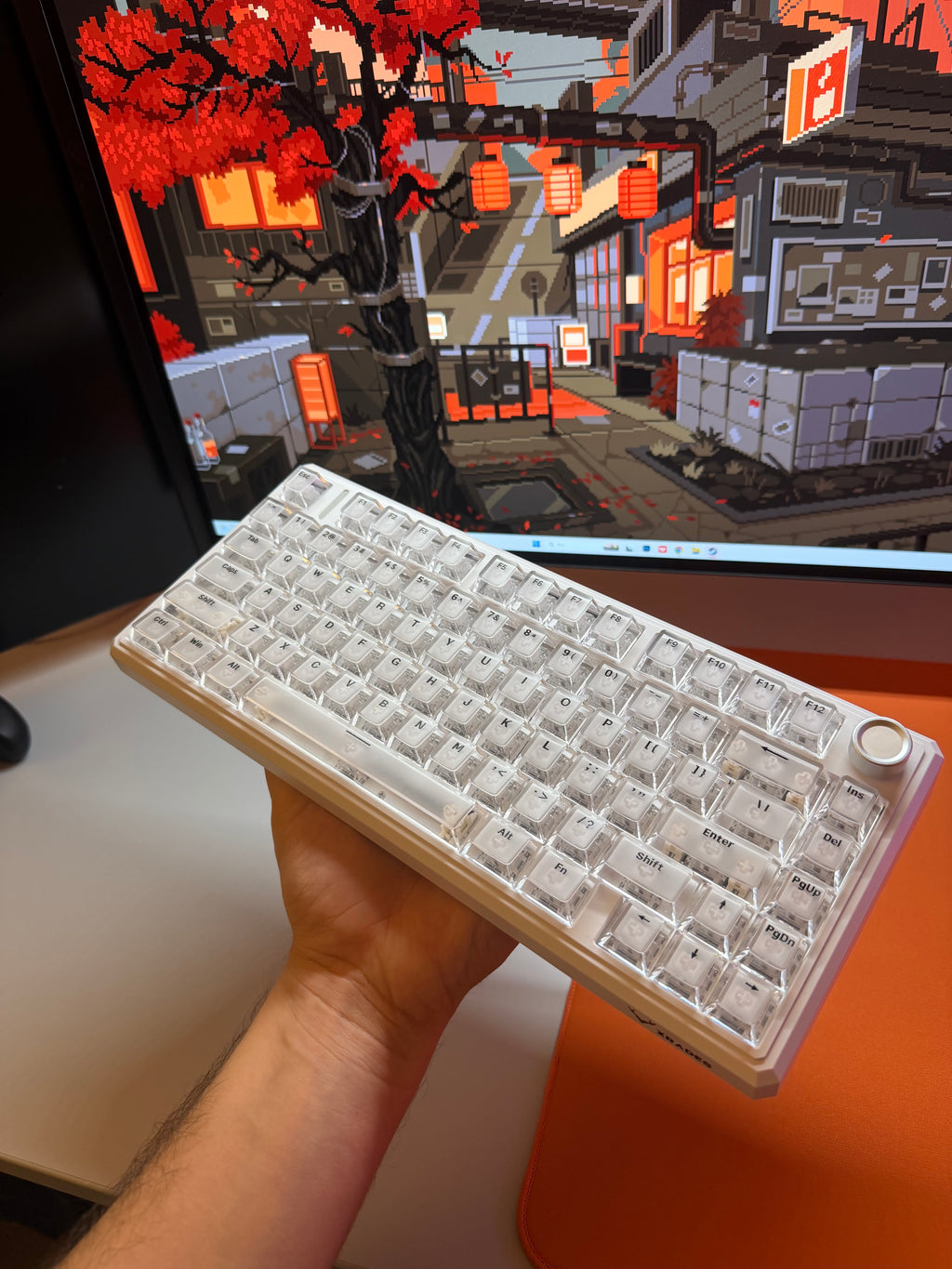 Xrades XR75 V2 Ultra Mat Transparan White ( Manyetik Switch 8k Hz ) Klavye