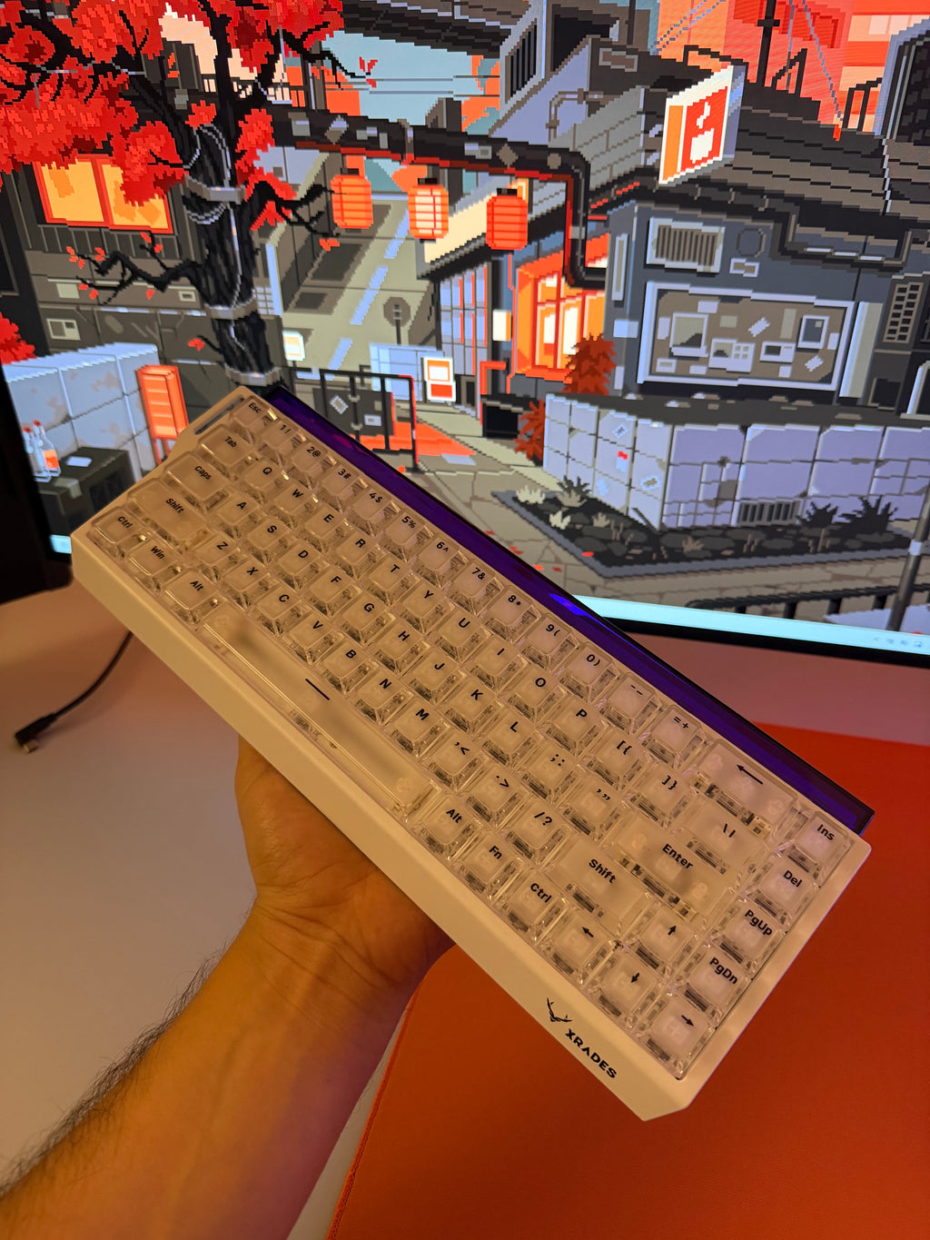 Xrades XR68 V2 Ultra Mat Transparan White ( Manyetik Switch 8k Hz ) Klavye